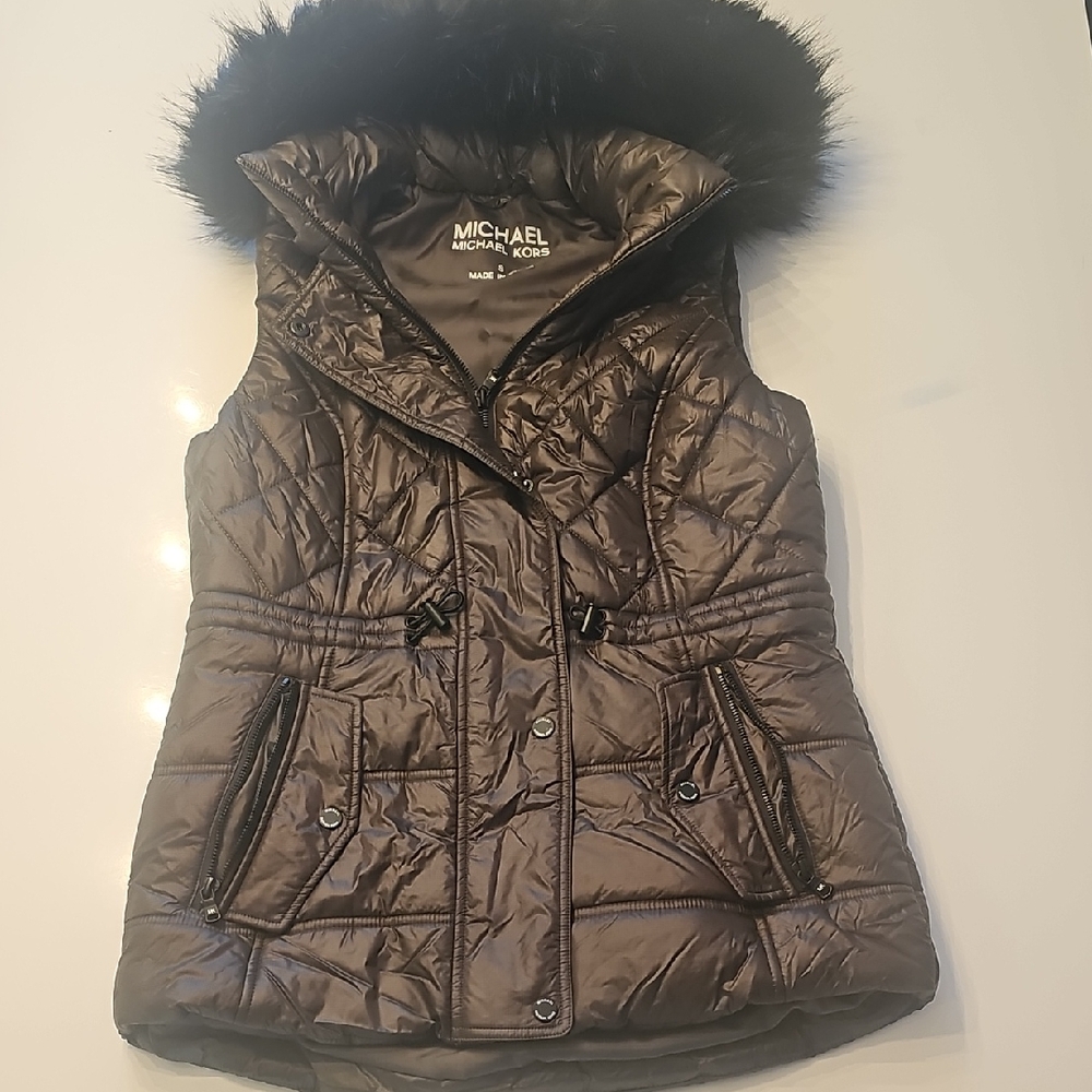Michael Kors Glossy Gunmetal Quilted Vest